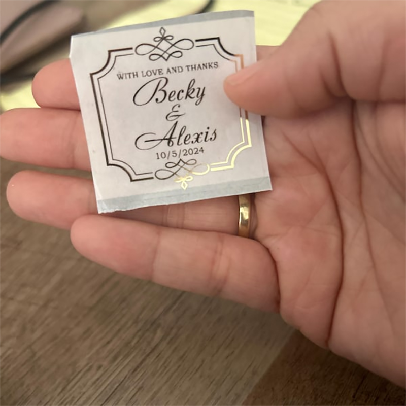Custom Gold Foil Wedding Favor - Personalised Candle Label ulasan dan harga